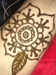 henna 1